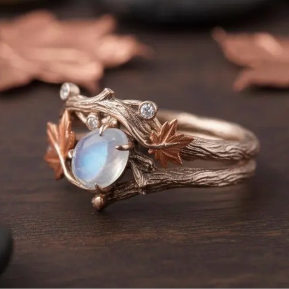 Antiqued Gold Plated Nature Inspired Moonstone Leaf Ring. New. - Picture 8 of 14